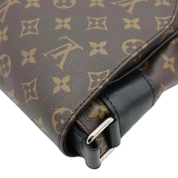 Louis Vuitton Christopher Monogram Macassar Messenger Bag Black - Picture 5 of 12